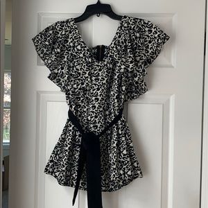 Animal (ish) print black & white top